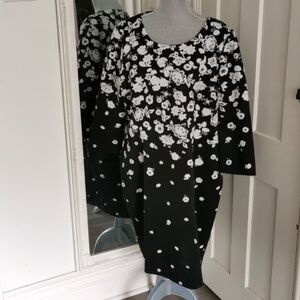 Ricki"s black&white cottagecore floral long sleeve dress. Size 18.